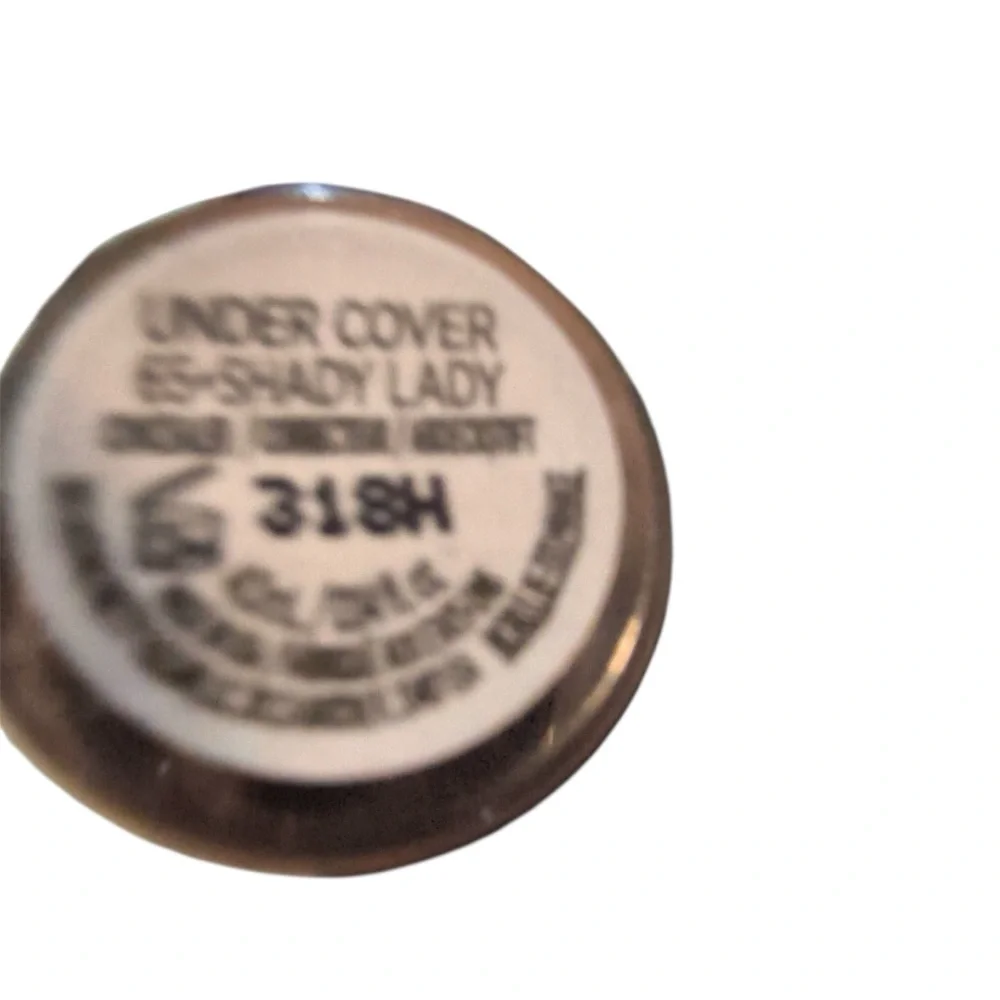 New Pretty Vulgar ‘Shady Lady’ undercover concealer Women’s makeup